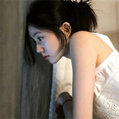 窥探者